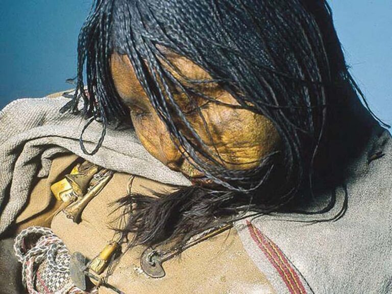 Facts About The 500 Year Old Incan Ice Mummies That Are Both Haunting