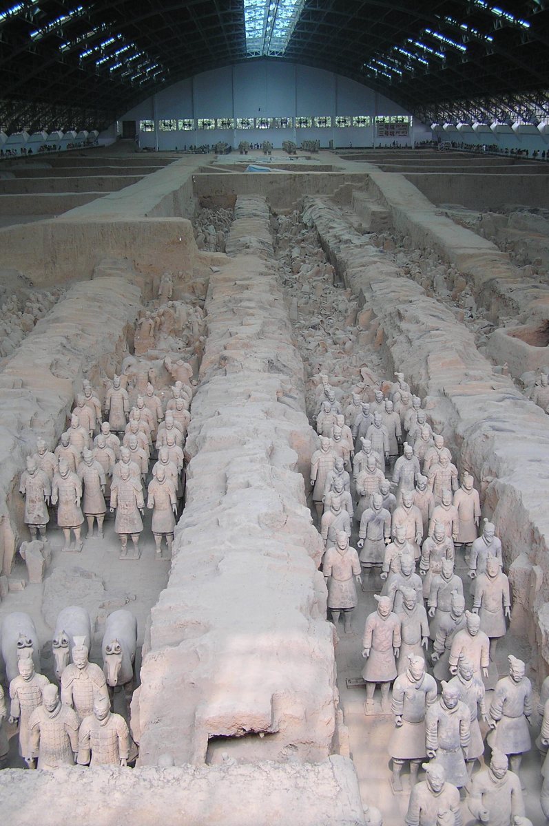 Why Archeologists Are Too Scared To Open The Tomb Of China's First ...
