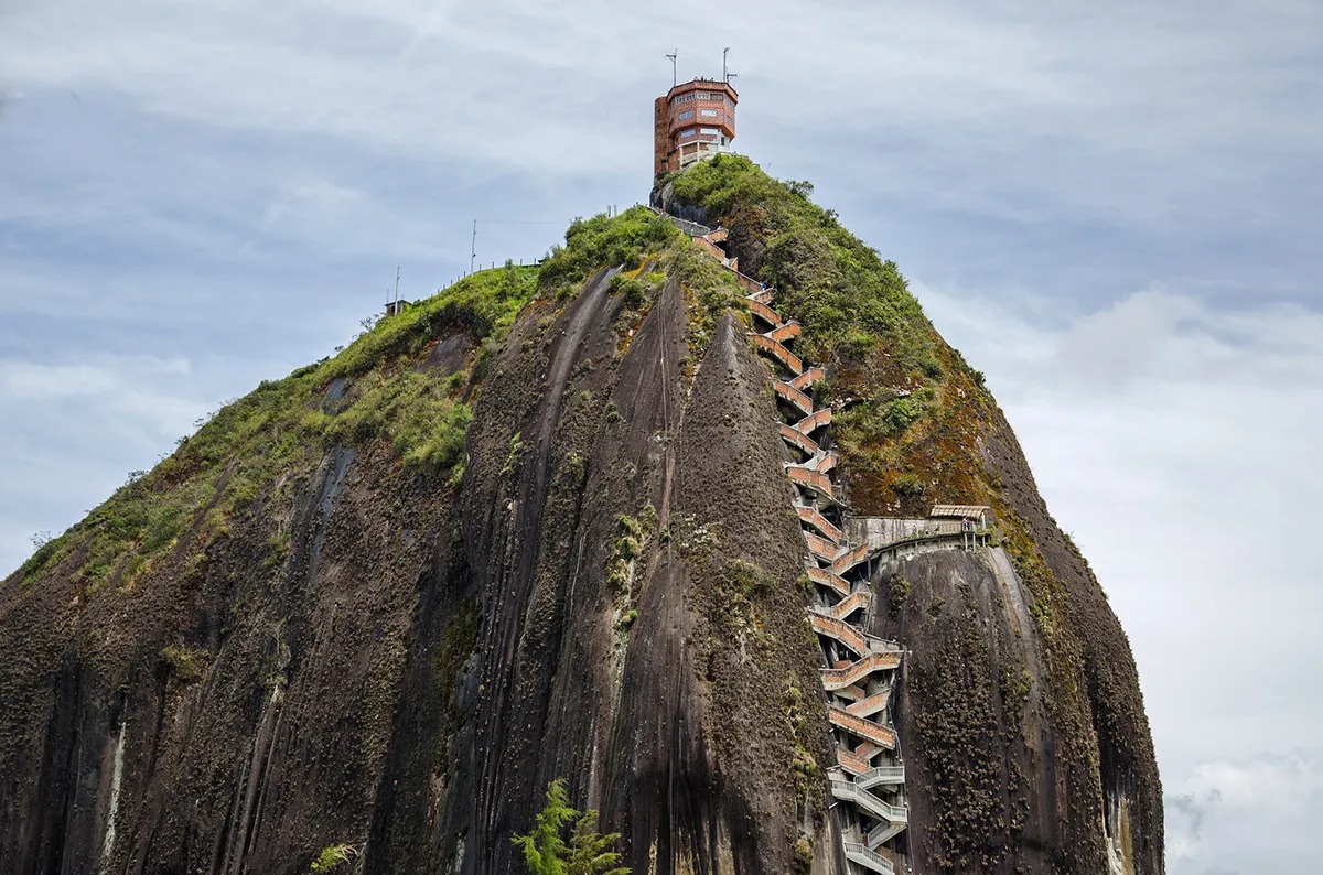 The Rock of Guatapé: A Colombian Landmark Worth Climbing - Hasan Jasim