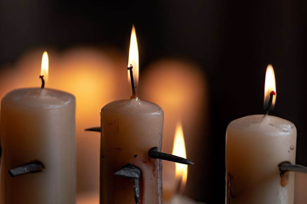 People Used These Candle Clocks To Tell The Time And Wake Up Before