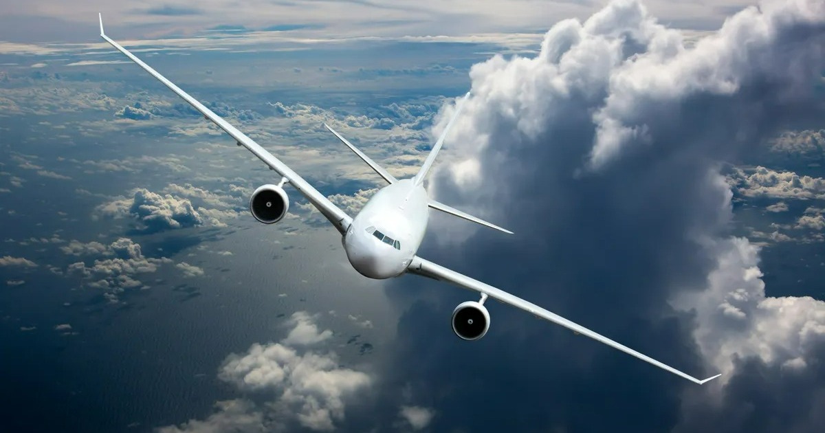 People Are Confused Why Flying Against The Earth's Rotation Doesn't ...