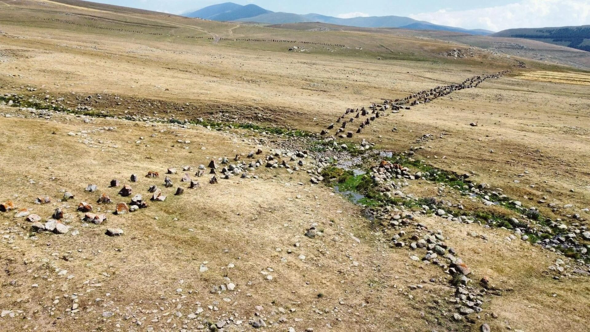 Unveiling the Hartashen Enigma: A 6,000-Year-Old Megalithic Mystery ...